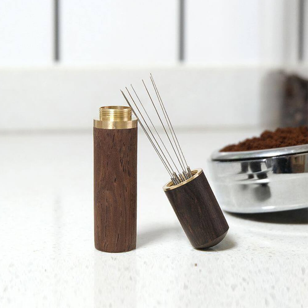 Cloth powder needle